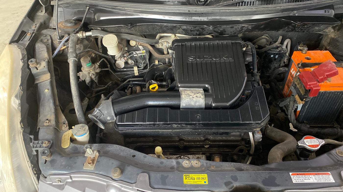 2013 Maruti Swift Dzire VXI, Petrol, Manual, 33,179 km, Engine View - Right
