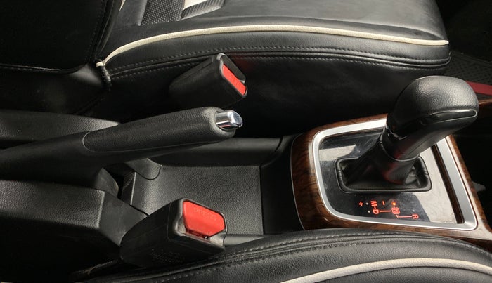 2018 Maruti Swift ZDI AMT, Diesel, Automatic, 56,697 km, Gear Lever