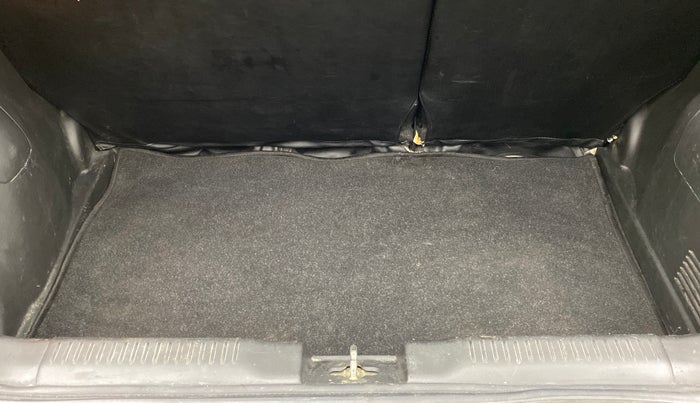2018 Maruti Swift ZDI AMT, Diesel, Automatic, 56,697 km, Boot Inside