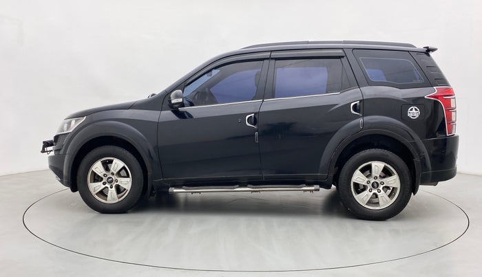 2014 Mahindra XUV500 W8 FWD, Diesel, Manual, 92,443 km, Left Side