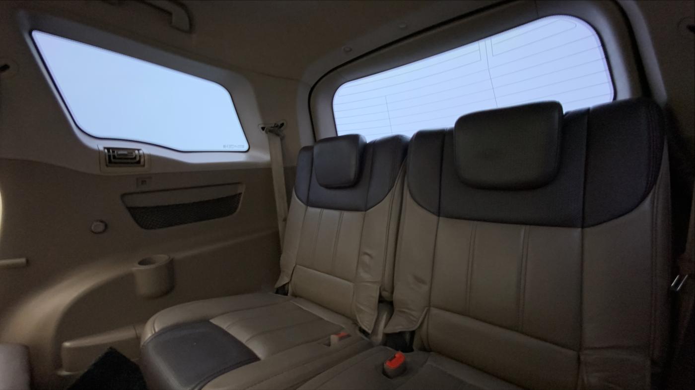 2014 Mahindra XUV500 W8 FWD, Diesel, Manual, 92,443 km, Third Seat Row ( optional )