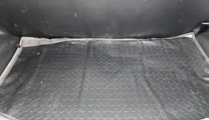 2019 Maruti Alto VXI, Petrol, Manual, 69,596 km, Boot Inside