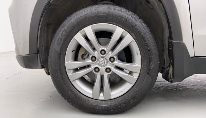 2017 Maruti Vitara Brezza ZDI PLUS, Diesel, Manual, 68,631 km, Left Front Wheel