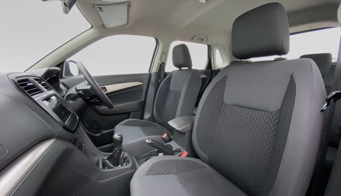 2017 Maruti Vitara Brezza ZDI PLUS, Diesel, Manual, 68,631 km, Right Side Front Door Cabin