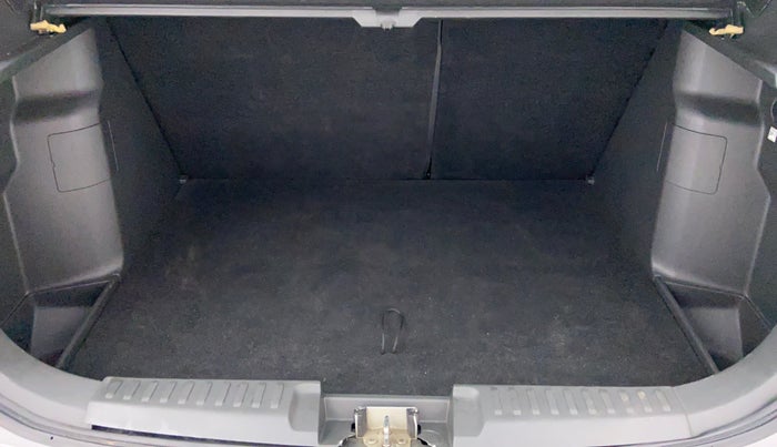 2017 Maruti Vitara Brezza ZDI PLUS, Diesel, Manual, 68,631 km, Boot Inside