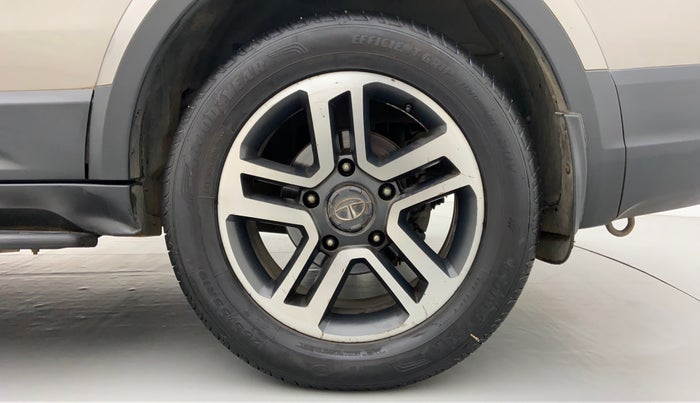 2017 Tata Hexa Varicor 400 XTA, Diesel, Automatic, 83,728 km, Left Rear Wheel