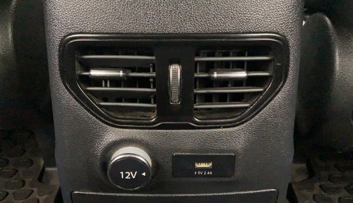 2017 Tata Hexa Varicor 400 XTA, Diesel, Automatic, 83,728 km, Rear AC Vents