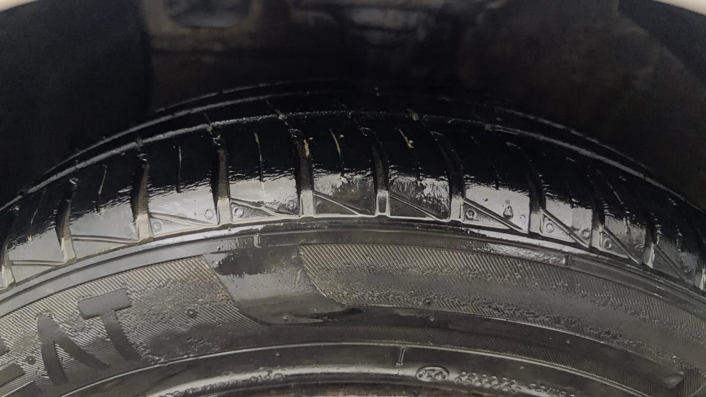 2019 Hyundai Grand i10 ASTA 1.2 KAPPA VTVT, Petrol, Manual, 1,48,028 km, Left Front Tyre Tread