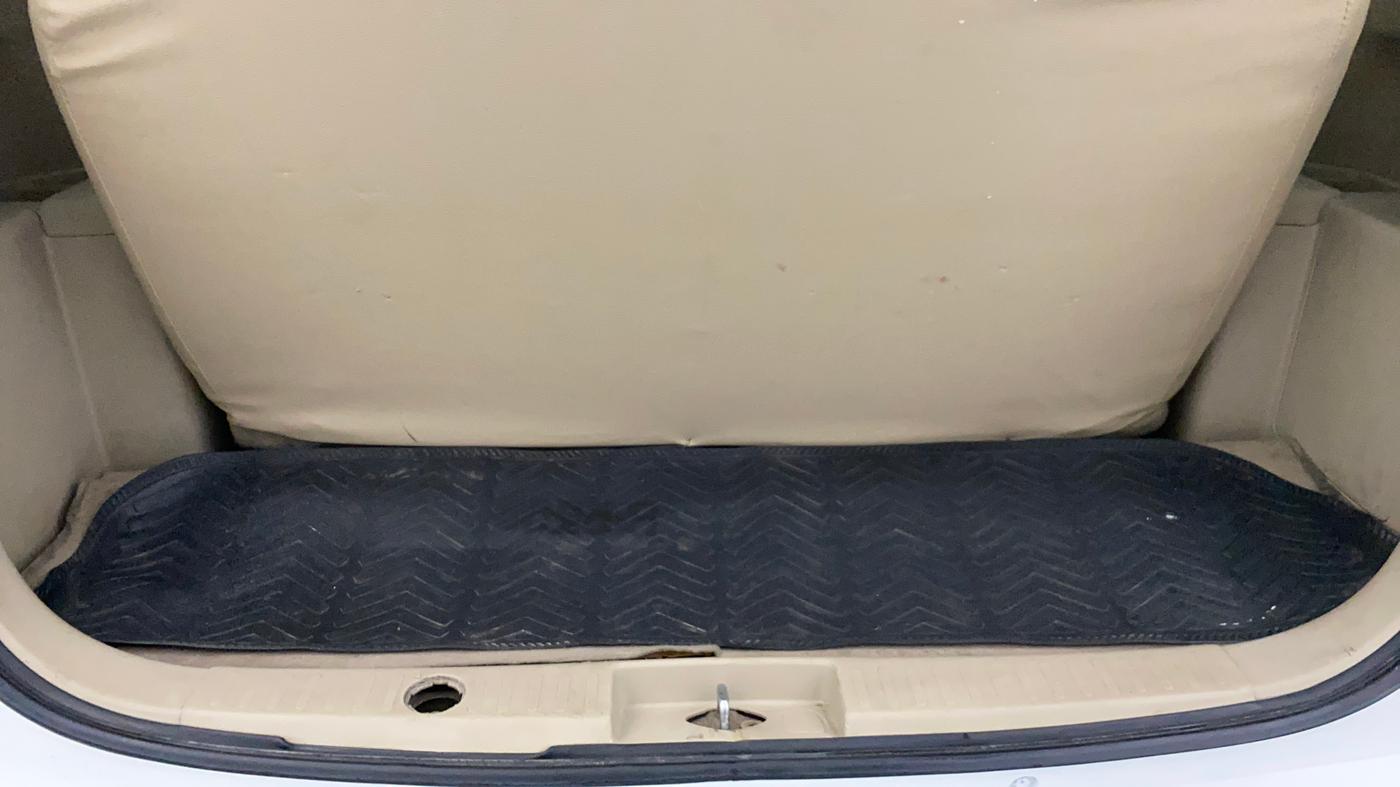2015 Maruti Ertiga VDI ABS, Diesel, Manual, 99,532 km, Boot Inside