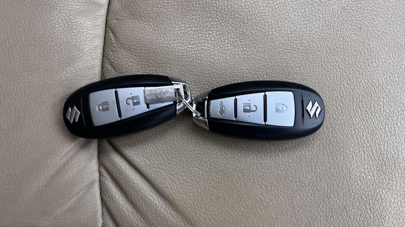 2020 Maruti Ciaz ALPHA 1.5 SHVS PETROL, Petrol, Manual, 27,288 km, Key Close Up