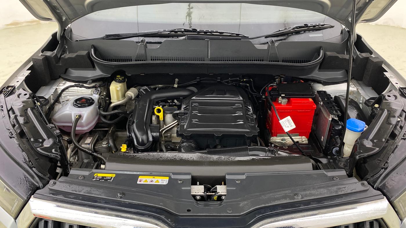 2022 Skoda KUSHAQ STYLE 1.0L TSI AT (6 AIRBAGS), Petrol, Automatic, 21,114 km, Engine View