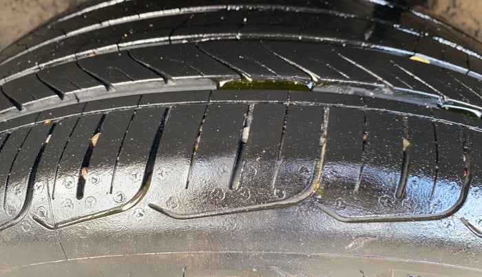 2018 Maruti Baleno ZETA CVT PETROL 1.2, Petrol, Automatic, 56,947 km, Left Rear Tyre Tread