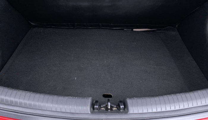 2019 Hyundai Grand i10 MAGNA 1.2 KAPPA VTVT, Petrol, Manual, 20,963 km, Boot Inside