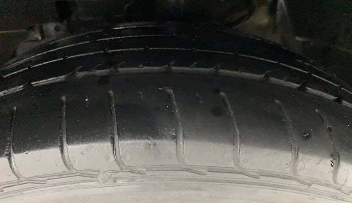 2022 Tata NEXON XM SUNROOF DIESEL, Diesel, Manual, 56,602 km, Left Front Tyre Tread