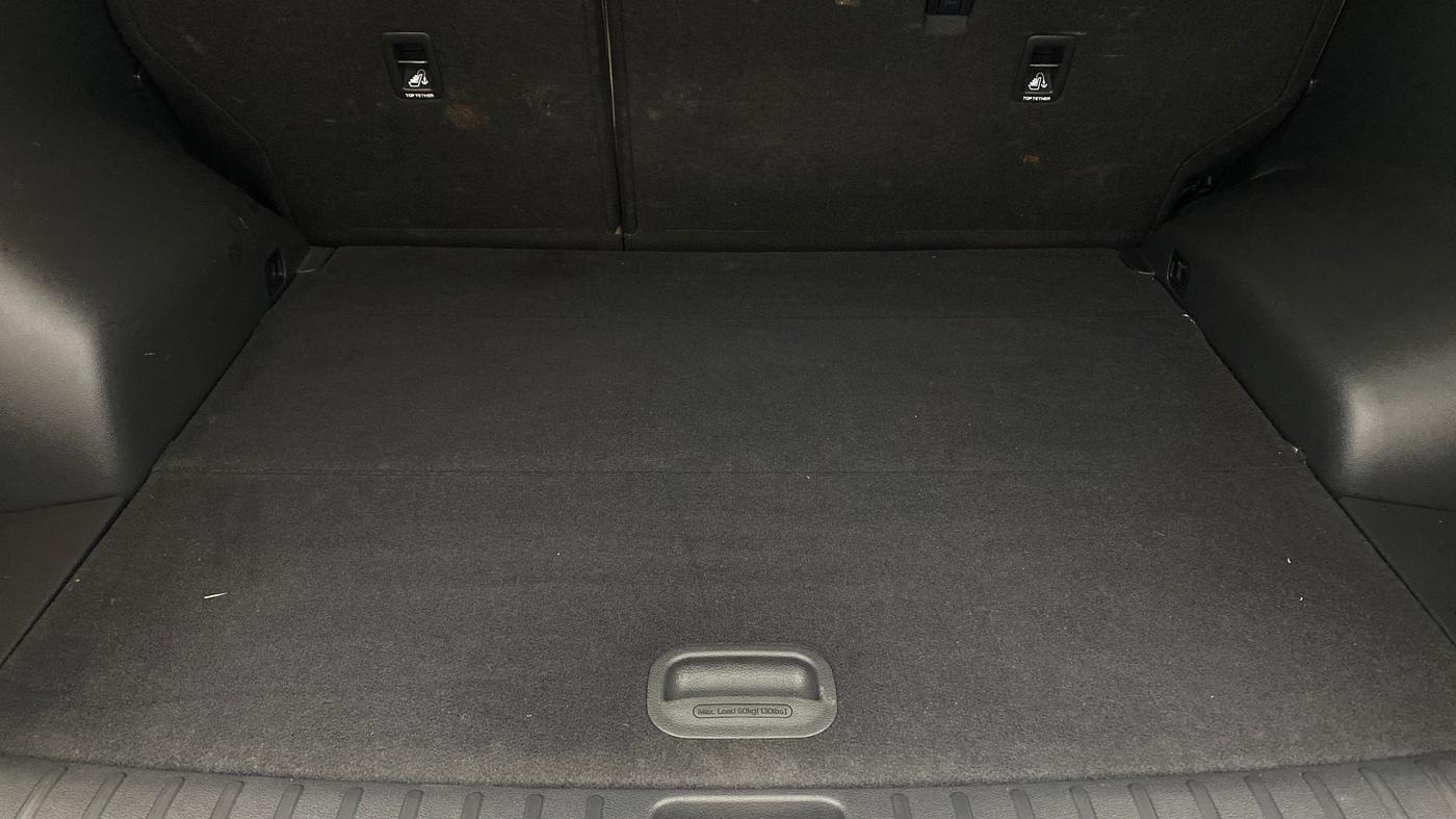 2019 Hyundai Tucson GLS 2WD AT PETROL, Petrol, Automatic, 79,823 km, Boot Inside