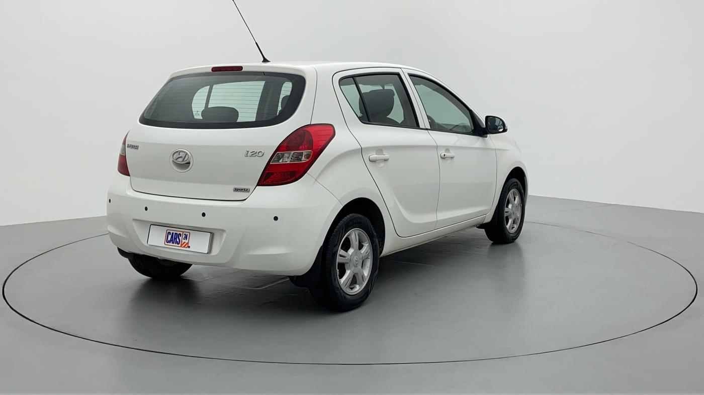 2012 Hyundai i20 SPORTZ 1.2 VTVT, Petrol, Manual, 82,251 km, Right Back Diagonal (45- Degree) View
