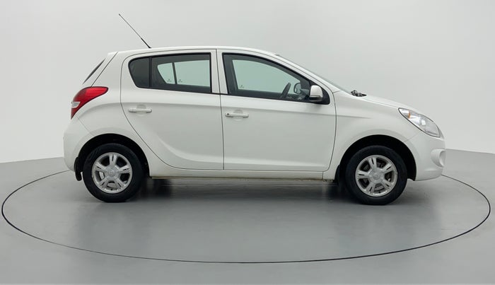 2012 Hyundai i20 SPORTZ 1.2 VTVT, Petrol, Manual, 82,251 km, Right Side View