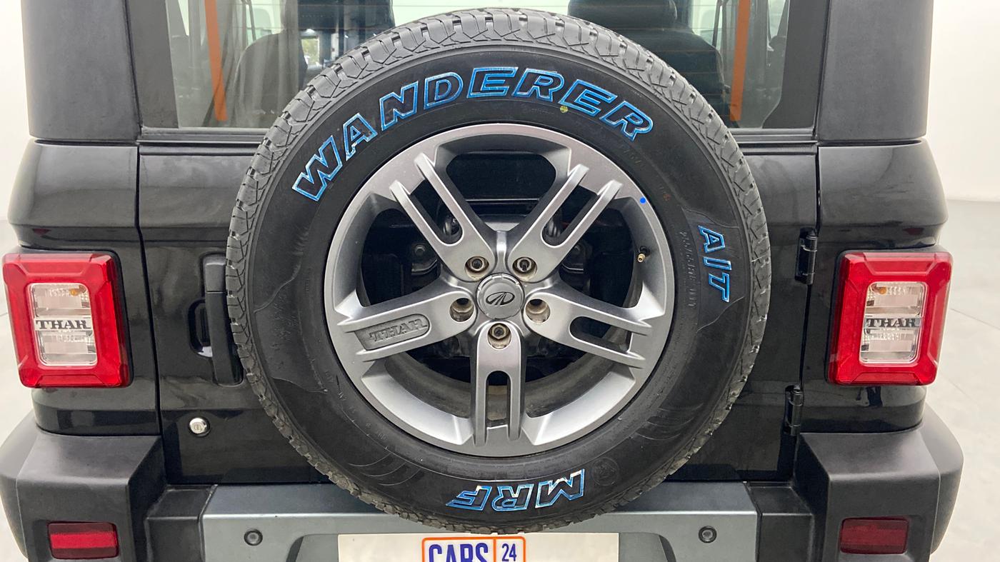 2021 Mahindra Thar LX D 4*4 MT HT, Diesel, Manual, 42,806 km, Spare Tyre