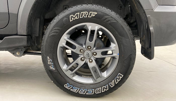 2021 Mahindra Thar LX D 4*4 MT HT, Diesel, Manual, 42,806 km, Left Rear Wheel