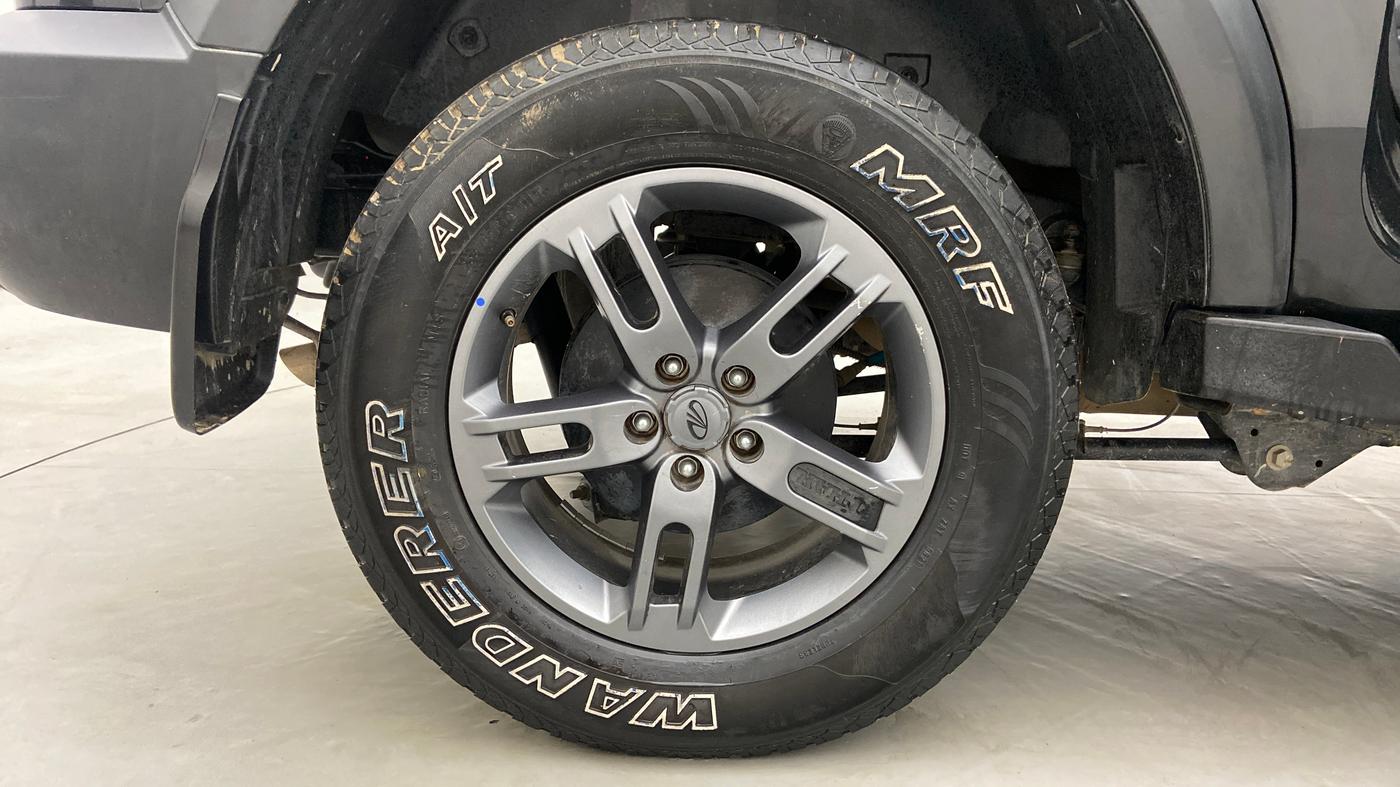 2021 Mahindra Thar LX D 4*4 MT HT, Diesel, Manual, 42,806 km, Right Rear Wheel