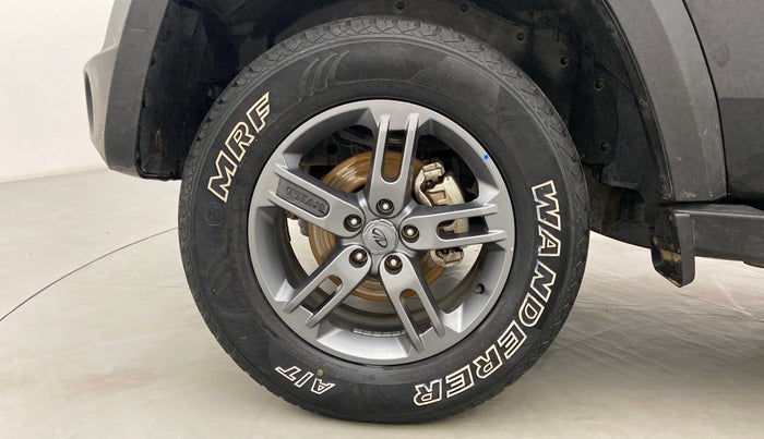 2021 Mahindra Thar LX D 4*4 MT HT, Diesel, Manual, 42,806 km, Left Front Wheel