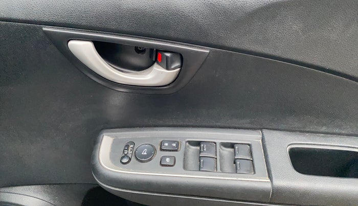 2017 Honda BR-V 1.5L I-VTEC V CVT, Petrol, Automatic, 80,108 km, Driver Side Door Panels Control