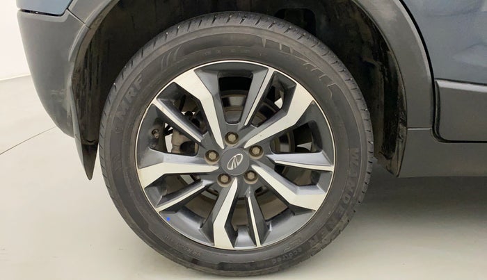 2021 Mahindra XUV300 W8 (O) 1.5 DIESEL, Diesel, Manual, 48,753 km, Right Rear Wheel