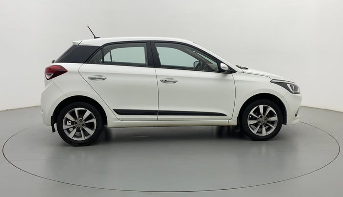 2016 Hyundai Elite i20 ASTA 1.2 (O), Petrol, Manual, 25,738 km, Right Side