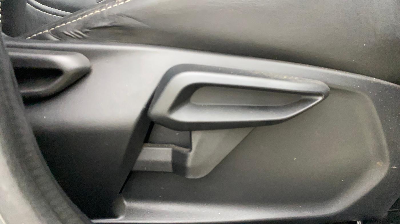 2022 Tata TIAGO NRG XZ AMT, Petrol, Automatic, 36,334 km, Driver Side Adjustment Panel