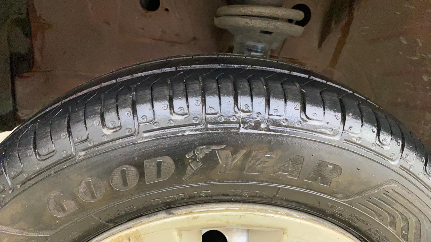 2012 Maruti Wagon R 1.0 LXI, Petrol, Manual, 44,390 km, Left Front Tyre Tread