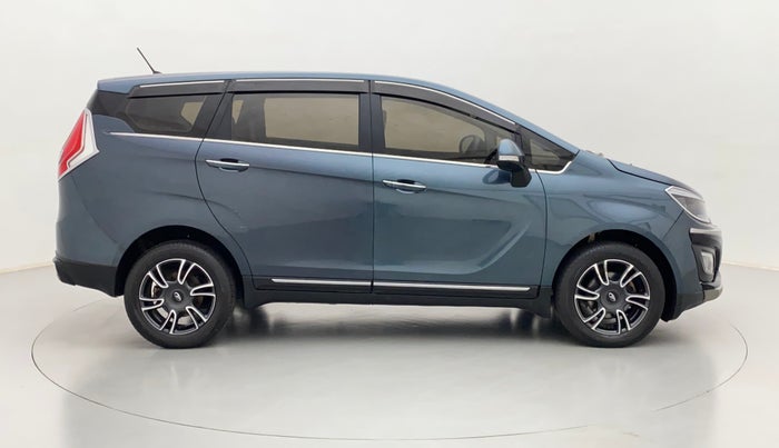 2018 Mahindra MARAZZO M8 7 STR, Diesel, Manual, 17,346 km, Right Side View