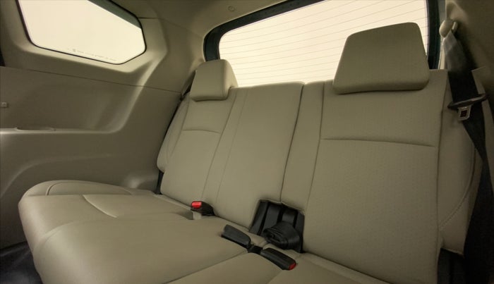 2018 Mahindra MARAZZO M8 7 STR, Diesel, Manual, 17,346 km, Third Seat Row ( optional )