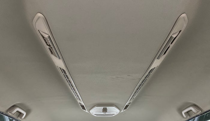 2018 Mahindra MARAZZO M8 7 STR, Diesel, Manual, 17,346 km, Rear AC Vents