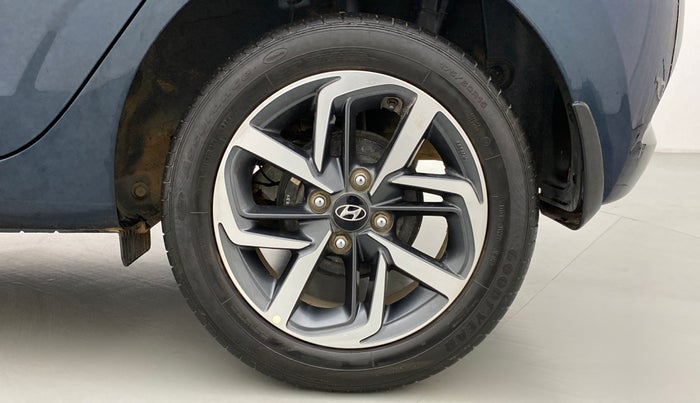 2020 Hyundai GRAND I10 NIOS SPORTZ MT DUAL TONE, Petrol, Manual, 13,749 km, Left Rear Wheel
