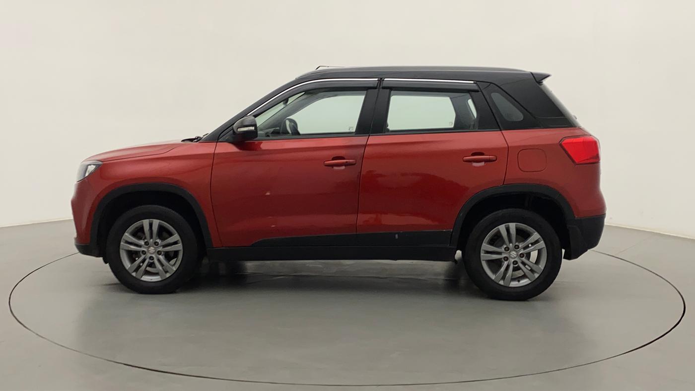 2016 Maruti Vitara Brezza ZDI PLUS DUAL TONE, Diesel, Manual, 1,00,245 km, Left Side