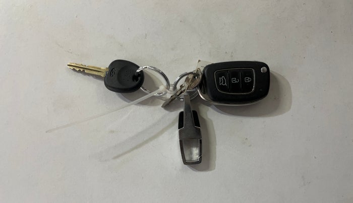 2019 Hyundai Elite i20 SPORTZ PLUS 1.2, Petrol, Manual, 27,208 km, Key Close Up