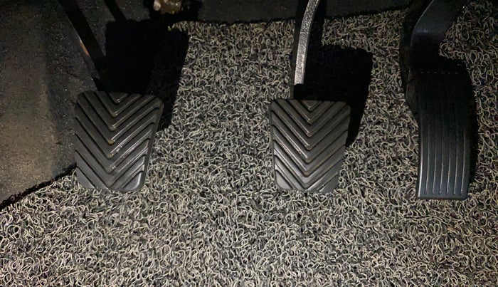 2021 Hyundai VENUE S 1.2, Petrol, Manual, 66,300 km, Pedals