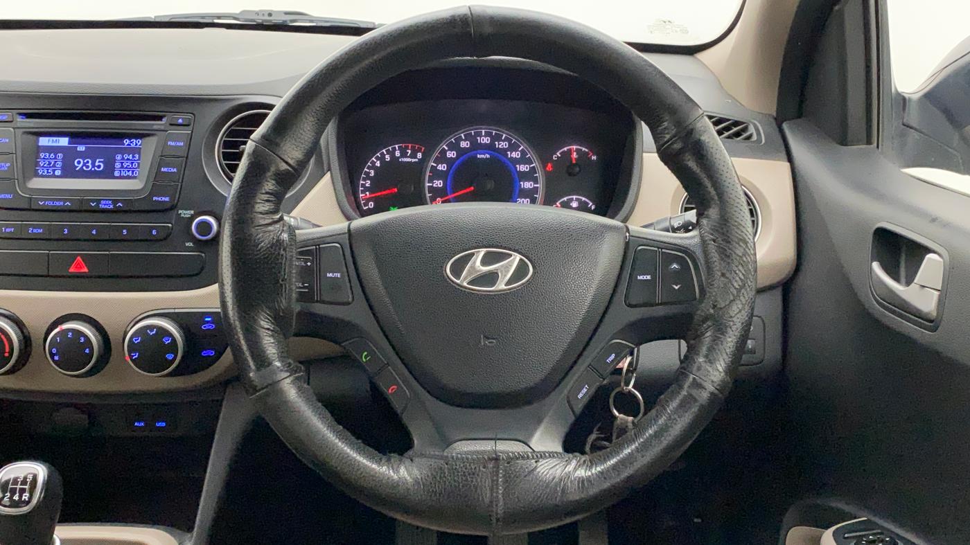 2015 Hyundai Grand i10 SPORTZ 1.2 KAPPA VTVT, Petrol, Manual, 61,268 km, Steering Wheel Close Up