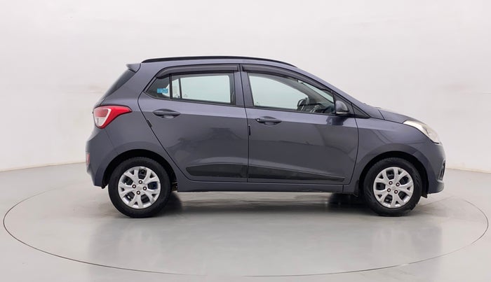 2015 Hyundai Grand i10 SPORTZ 1.2 KAPPA VTVT, Petrol, Manual, 61,268 km, Right Side View