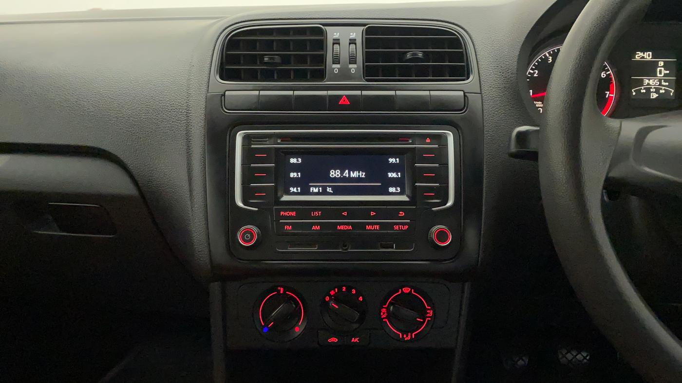 2019 Volkswagen Ameo COMFORTLINE 1.0L, Petrol, Manual, 34,651 km, Air Conditioner