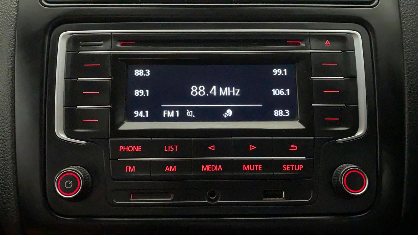2019 Volkswagen Ameo COMFORTLINE 1.0L, Petrol, Manual, 34,651 km, Infotainment System