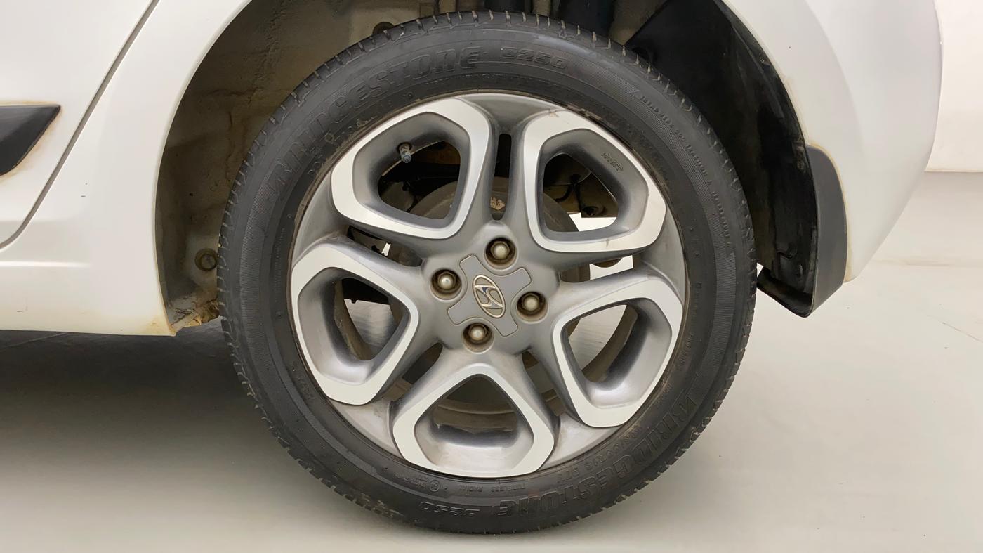 2019 Hyundai Elite i20 ASTA (O) CVT, Petrol, Automatic, 18,643 km, Left Rear Wheel