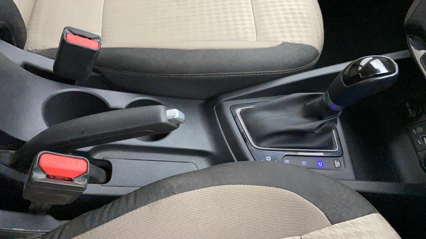 2019 Hyundai Elite i20 ASTA (O) CVT, Petrol, Automatic, 18,643 km, Gear Lever