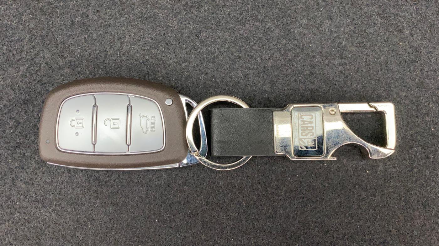 2019 Hyundai Elite i20 ASTA (O) CVT, Petrol, Automatic, 18,643 km, Key Close Up