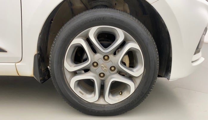 2019 Hyundai Elite i20 ASTA (O) CVT, Petrol, Automatic, 18,643 km, Right Front Wheel