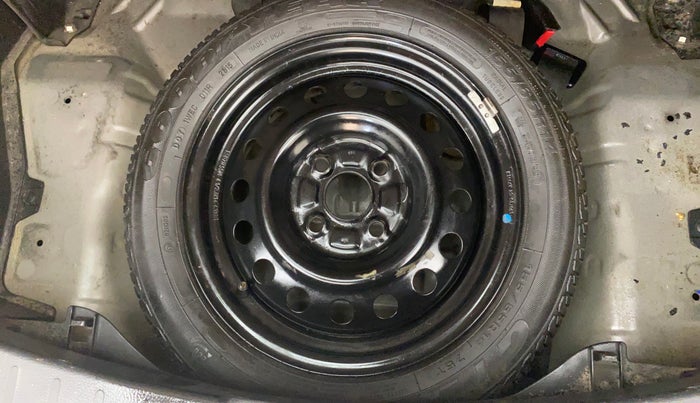 2015 Maruti Wagon R 1.0 VXI, Petrol, Manual, 57,421 km, Spare Tyre