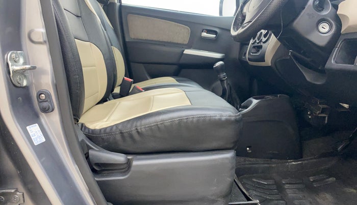 2015 Maruti Wagon R 1.0 VXI, Petrol, Manual, 57,421 km, Driver Side Adjustment Panel