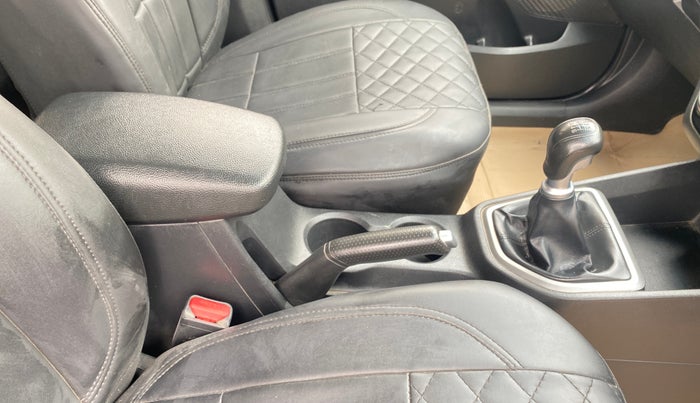 2018 Hyundai Creta E PLUS 1.4 DIESEL, Diesel, Manual, 71,568 km, Gear Lever