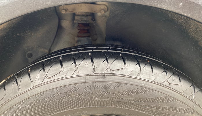 2018 Hyundai Creta E PLUS 1.4 DIESEL, Diesel, Manual, 71,568 km, Right Rear Tyre Tread