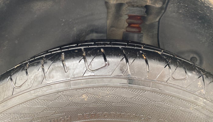 2018 Hyundai Creta E PLUS 1.4 DIESEL, Diesel, Manual, 71,568 km, Left Rear Tyre Tread